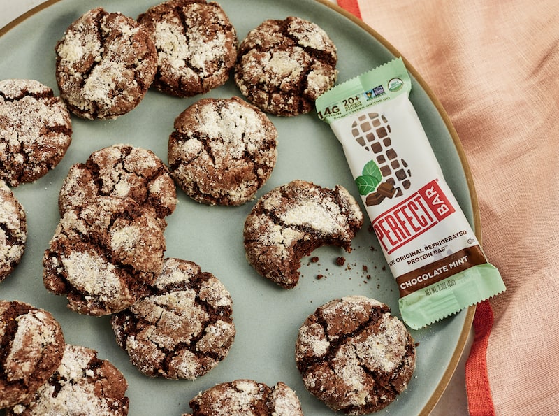 Chocolate Mint Crinkle Cookies