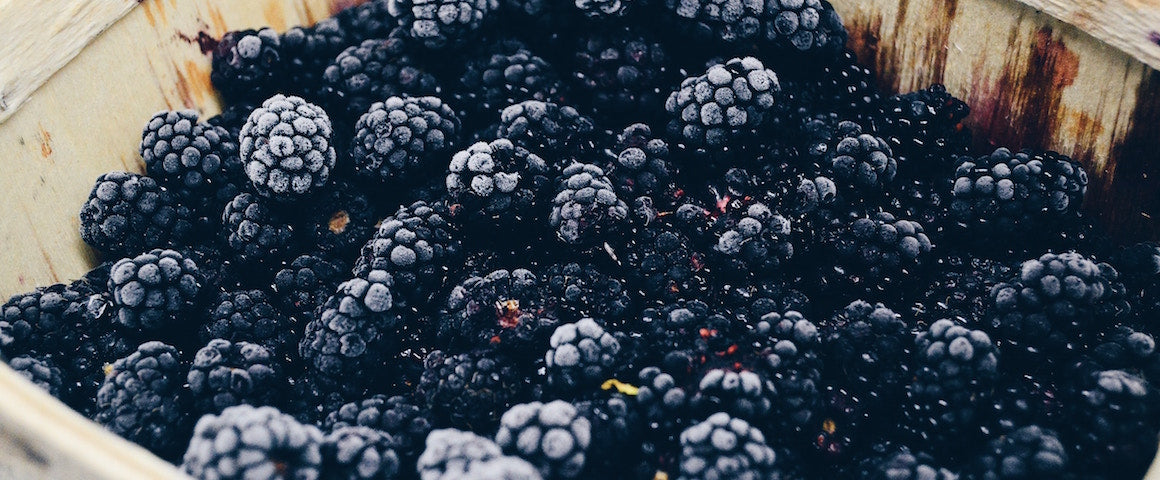 healthy winter foods berries
